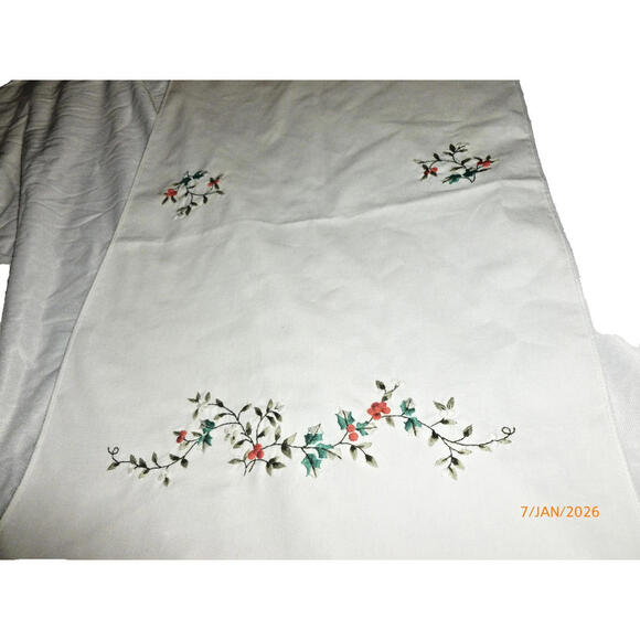 Vintage Flowers Floral Short Table Runner Embroidered 14x40" - Picture 3 of 4